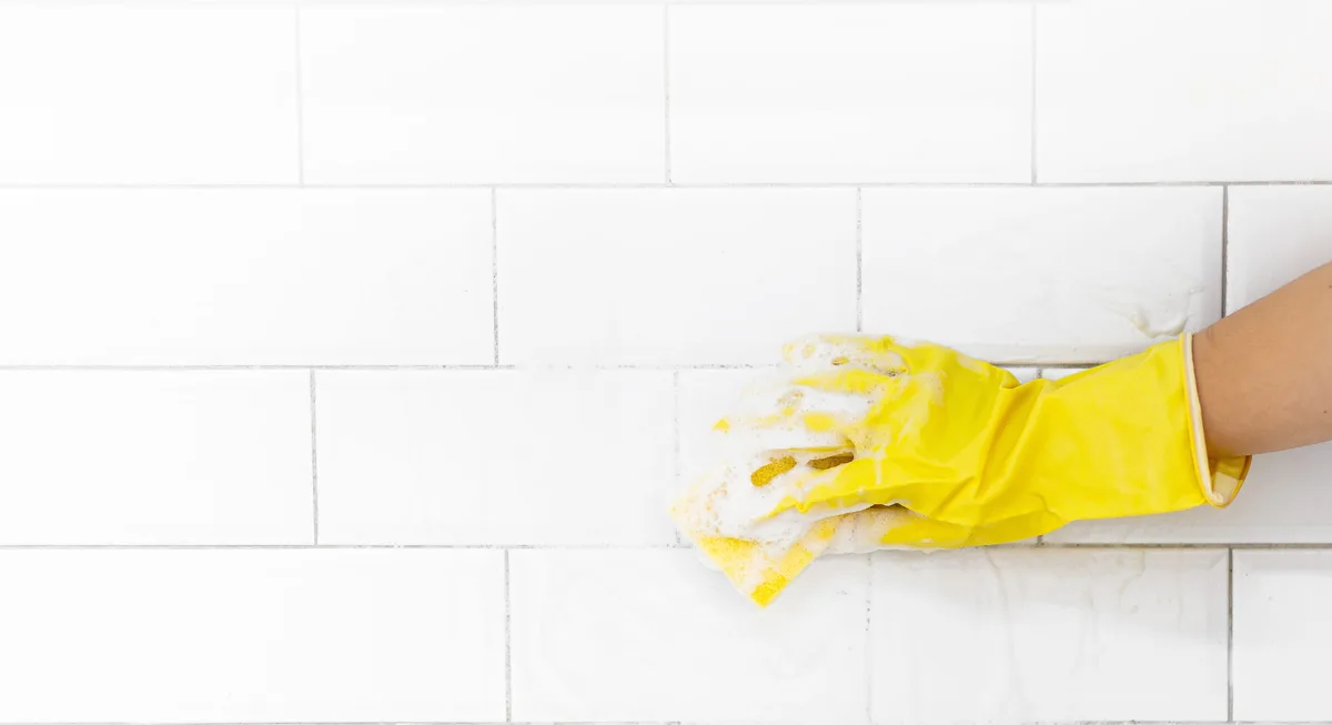 Clean your Tiles