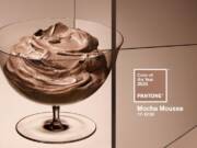 PANTONE 17-1230 Mocha Mousse odabrana za boju godine 2025 / foto: pantone.com